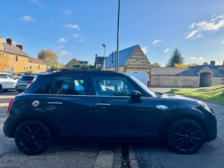 2015 MINI Hatch 2.0 Cooper S Hatchback 5dr Petrol Manual Euro 6 (s/s) (192 ps) Hatchback Petrol M...