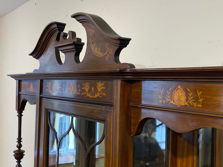 Fine Edwardian Mahogany & Satinwood Marquetry Glazed Sideboard Display Cabinet