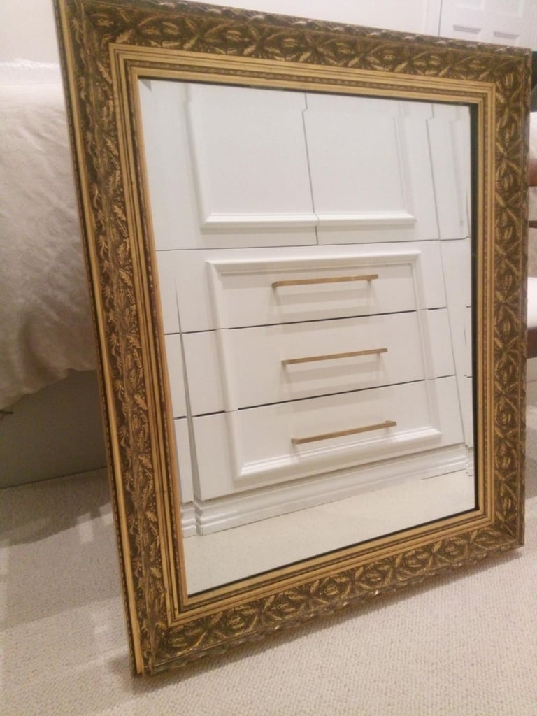 Large Solid Carved Wood Gold Wall Mirror, Mearsures 72 cm w x 88 cm h