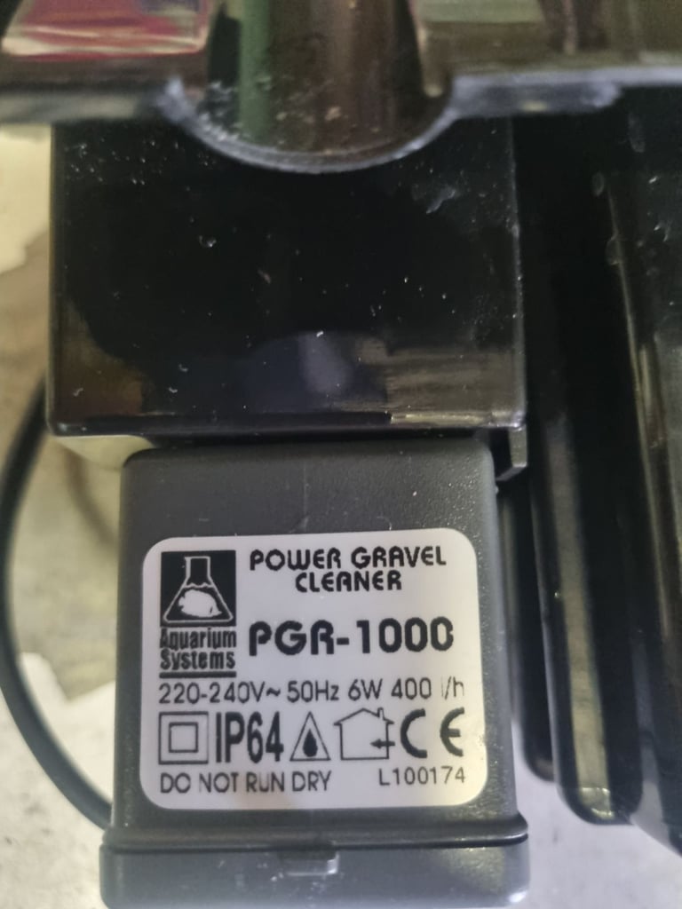 Mains powered aquarium gravel cleaner 