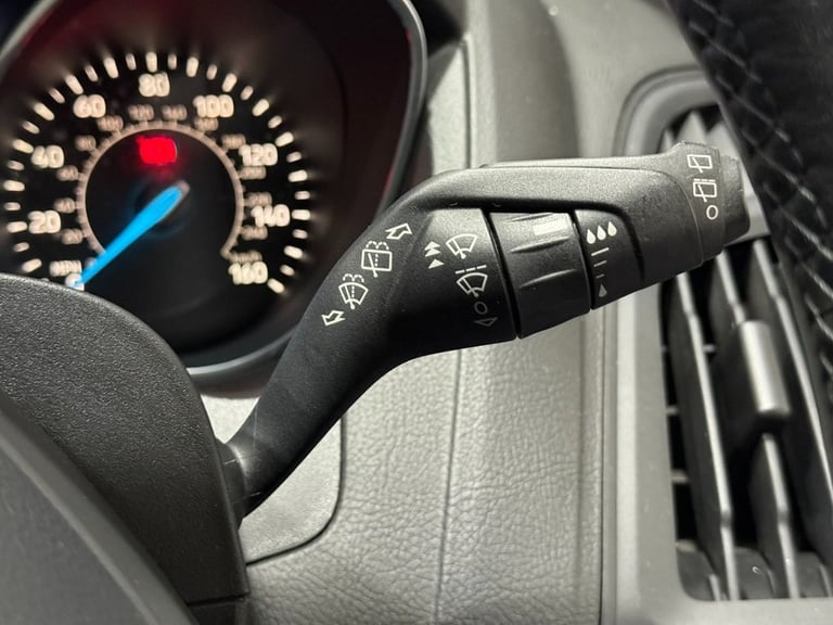 2016 Ford Focus 1.5 TDCi EcoBoost ST-Line Estate 5dr Diesel Manual Euro 6 (s/s) (120 ps) Estate D...