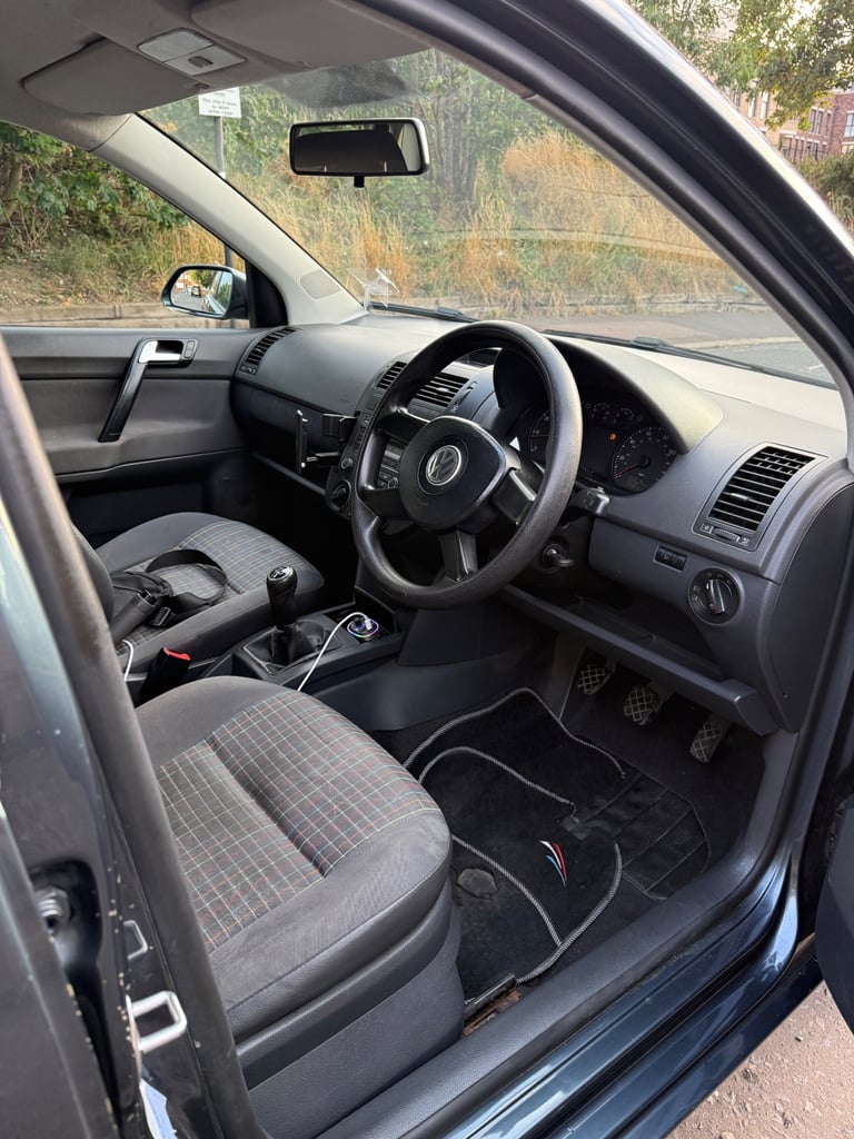 Volkswagen, POLO, Hatchback, 2005, Manual, 1198 (cc),5 doors - Image 3