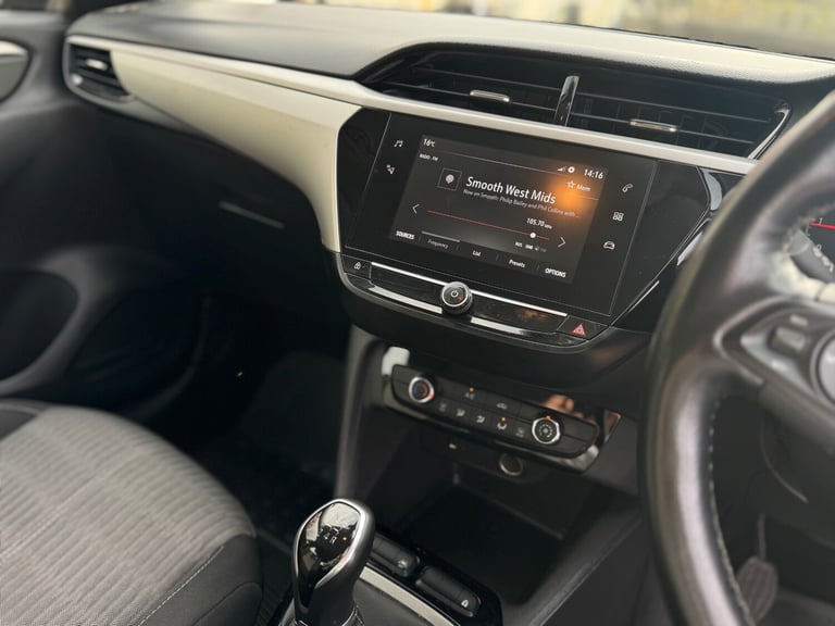 2020 Vauxhall Corsa 1.2 SE 5dr HATCHBACK Petrol Manual