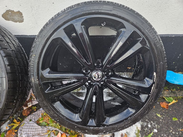 image for Spare wheel vauxhall insignia astra etc brand new tyre 245 35 20 