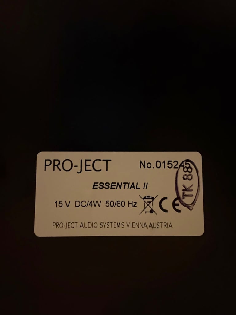 Pro-ject Essentials II Turntable 