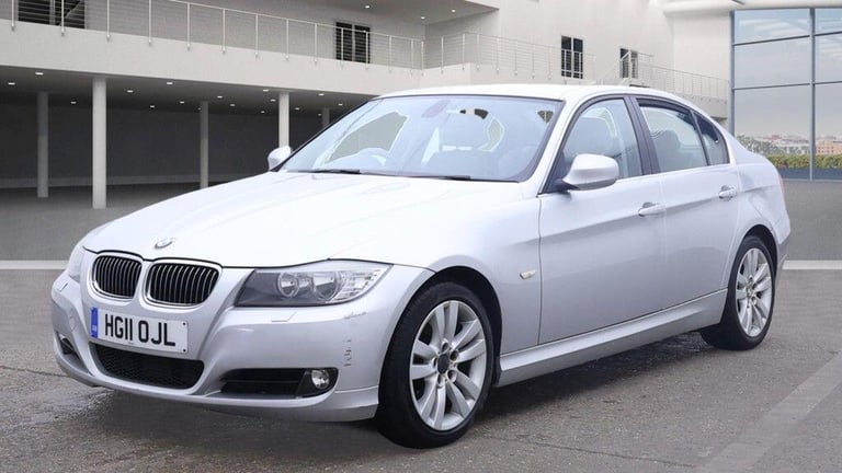 BMW 3 Series 3.0 330d SE Steptronic Euro 5 4dr Diesel Automatic