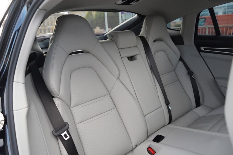 Porsche Panamera 2.9 V6 E-Hybrid 17.9kWh 4 Platinum Edition Saloon 5dr Petrol Pl