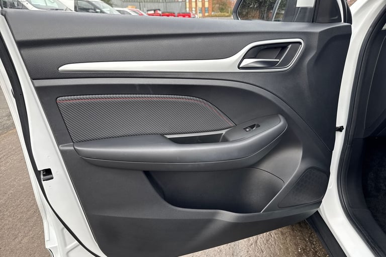 2023 MG MG ZS 93339 Hatchback Petrol Manual