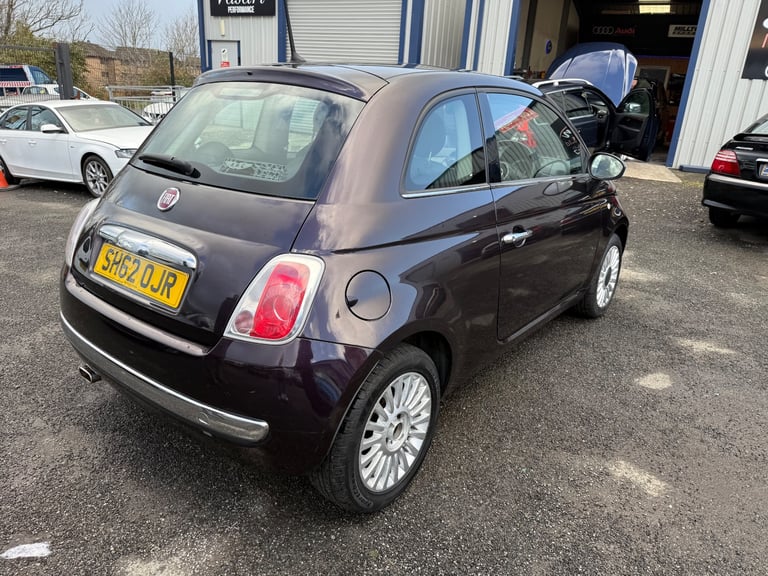 2012(62) Fiat  500 lounge 1.2 petrol manual mot 1 year road tax 1 year 35,000 Miles yes 35000