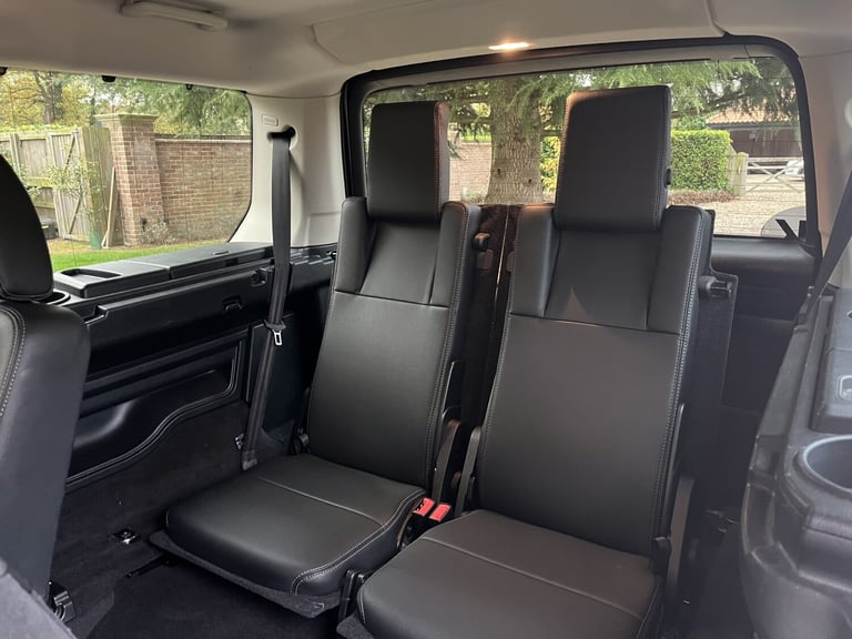 LAND ROVER DISCOVERY 4 3.0 SD V6 XS 2014