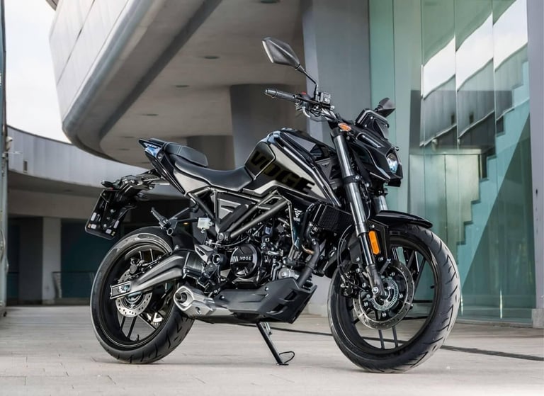 image for Voge R 125cc Naked Motorcycle High Performance Best Motorcycle 2023