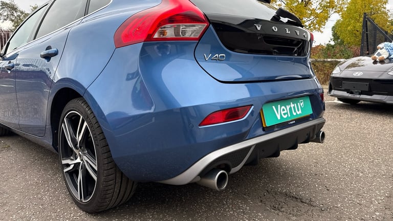 2019 Volvo V40 T3 [152] R DESIGN Edition 5dr Geartronic Petrol Hatchback Hatchback Petrol Automatic