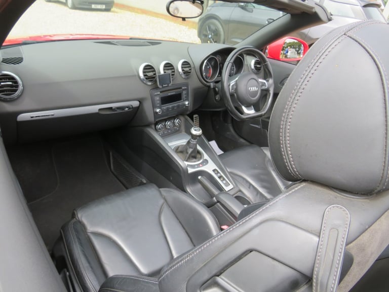 2007 Audi TT 3.2 V6 QUATTRO 2 DOOR ULEZ COMPLIANT CONVERTIBLE Petrol Manual