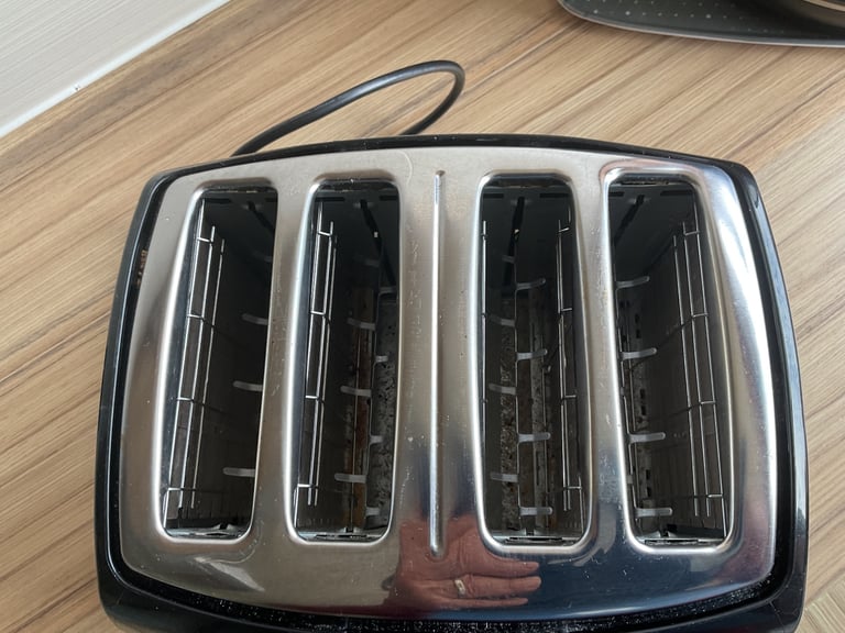 Russell hobs toaster 