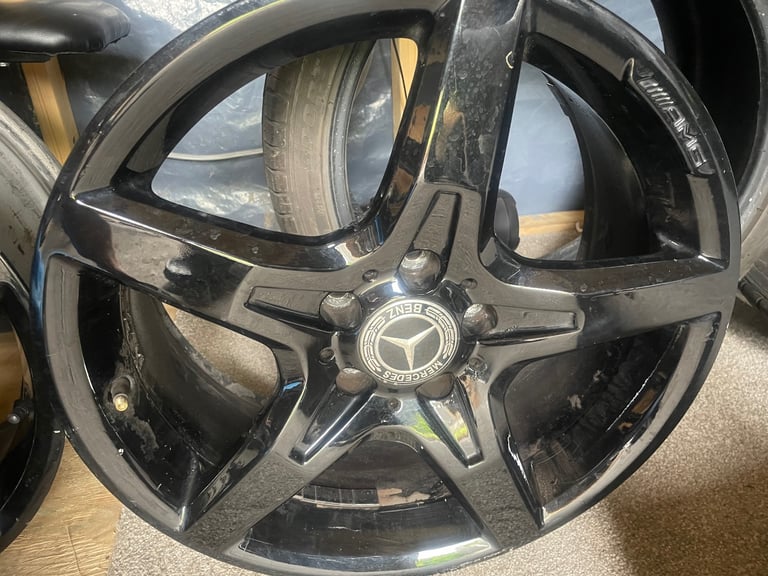 image for Mercedes AMG 18” alloys