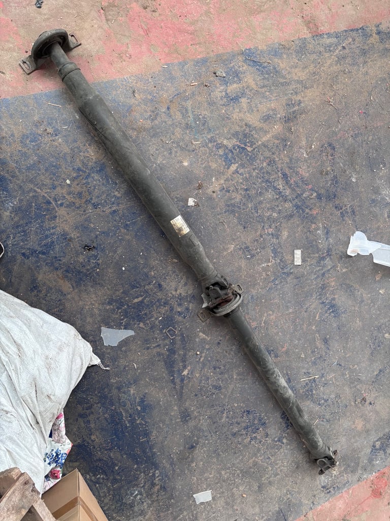 image for Merc Sprinter B906 2-Piece prop shaft Used