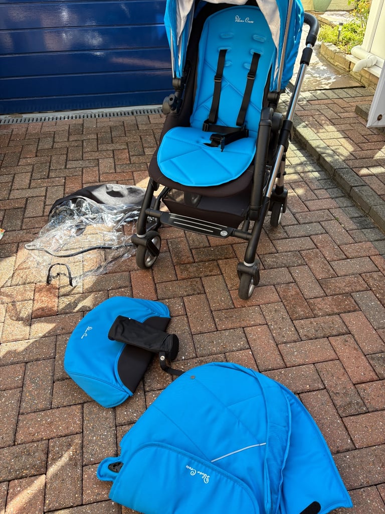 Silver Cross buggy, car seat and bassinet 