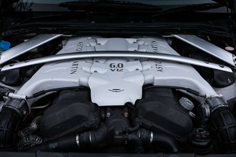 2011 Aston Martin Vantage 2dr HATCHBACK PETROL Manual