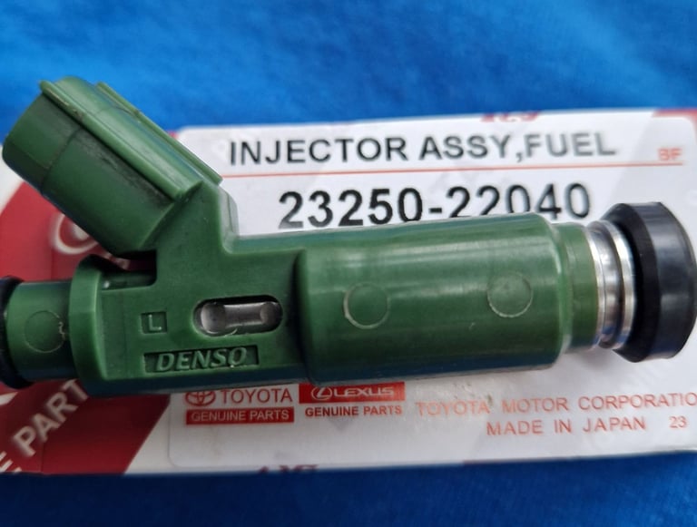 image for GENUINE SERVICED AND TESTED TOYOTA 1.8 VVTI PETROL ENGINE INJECTORS 23250-22040