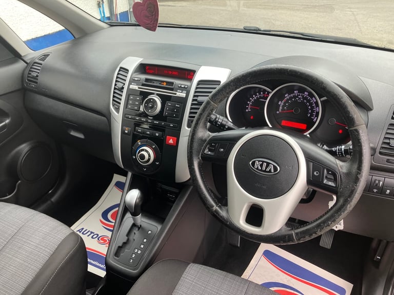 2011 Kia Venga 1.6 2 5dr Auto HATCHBACK Petrol Automatic
