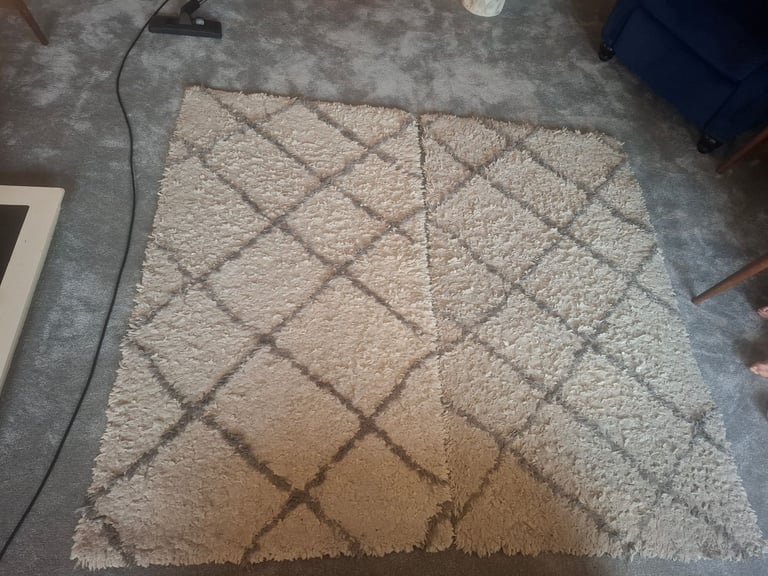 image for White and Grey rugs