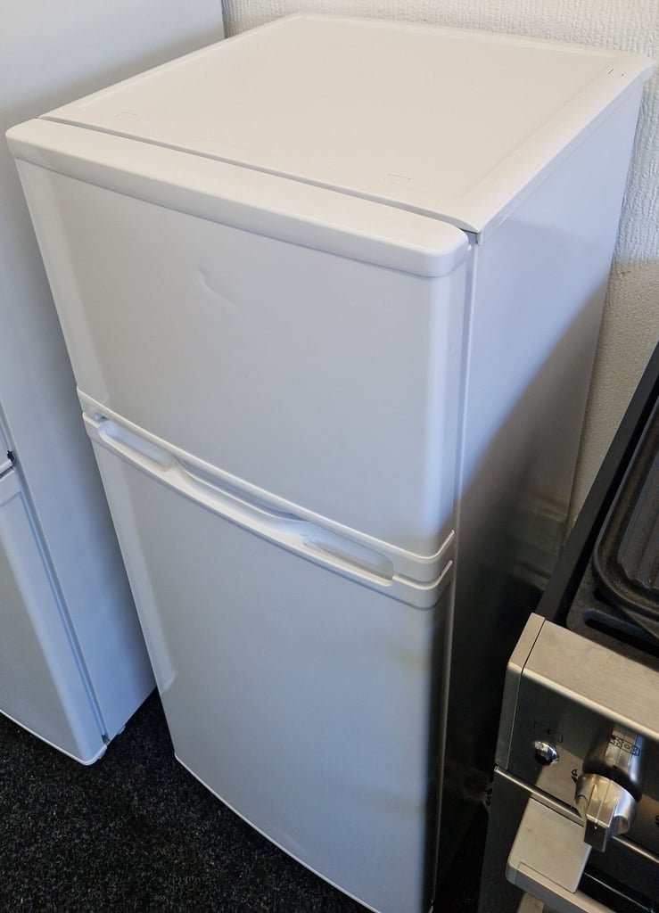 Currys White 116cm Fridge Freezer + FREE Local Delivery + 3 Month Guarantee