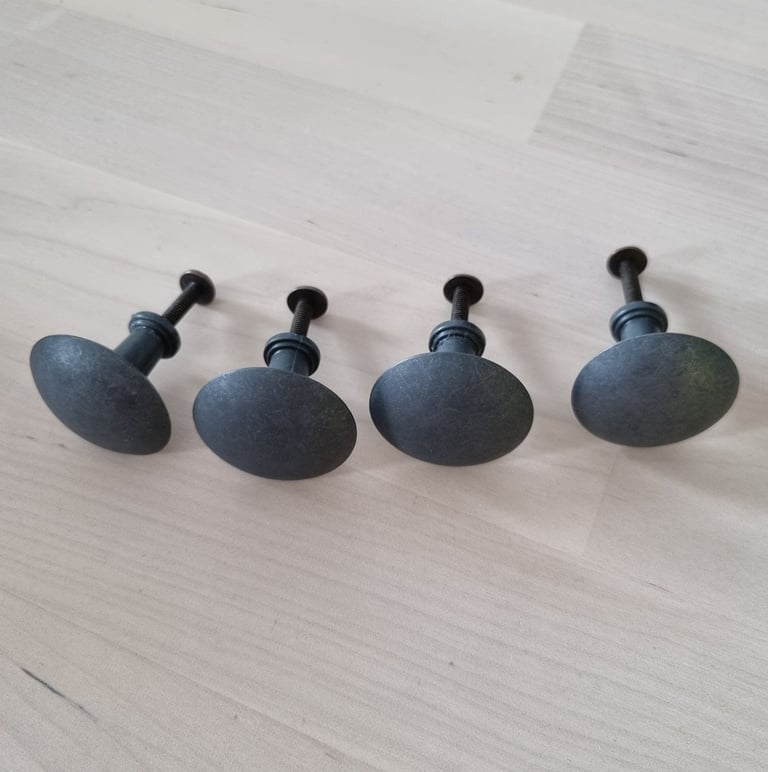 image for 4x Door Knobs