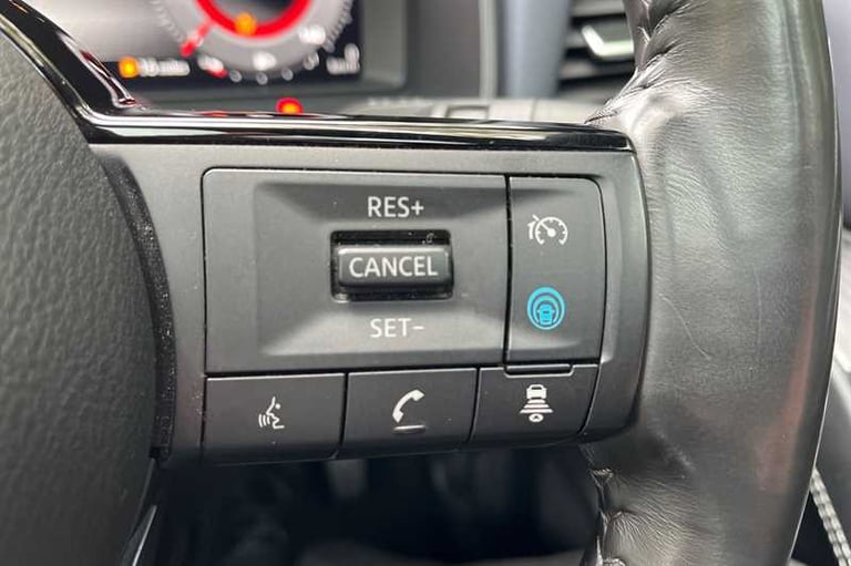 2022 Nissan Qashqai 1.3 DIG-T MH TEKNA 5DR 4x4 Petrol Manual