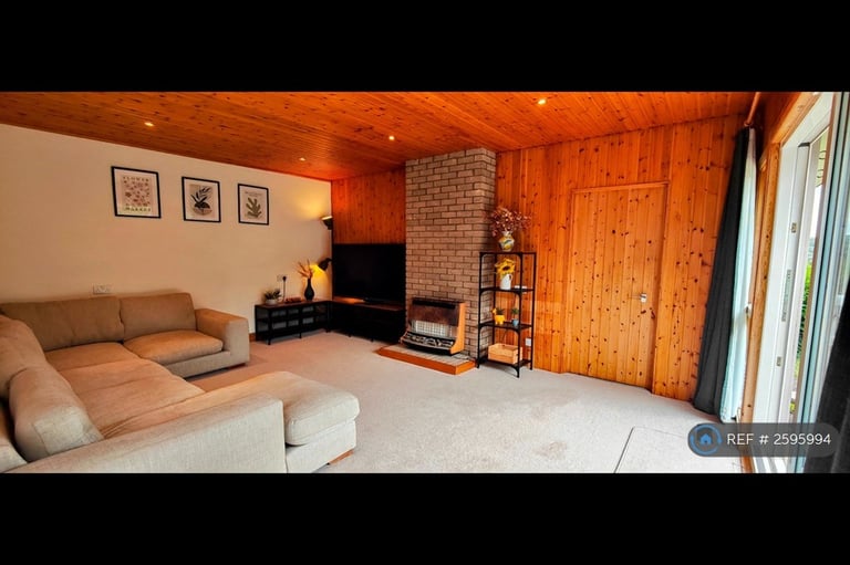 3 bedroom house in Penicuik Road, Roslin, EH25 (3 bed) (#2595994)