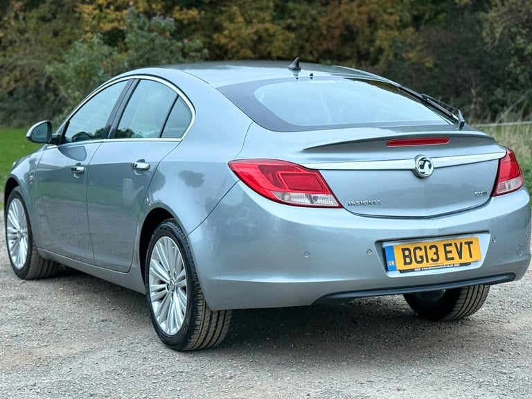 2013 Vauxhall Insignia 2.0 CDTi SE [160] 5dr HATCHBACK Diesel Manual