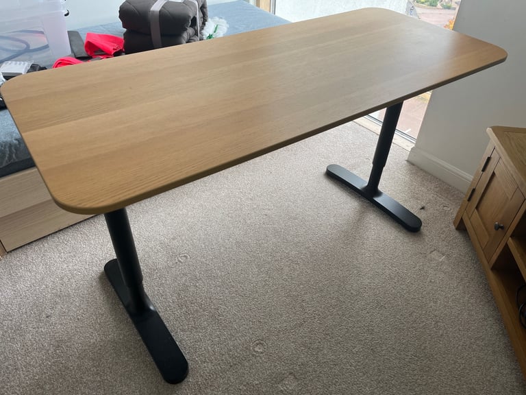 IKEA Bekant - Office/home desk