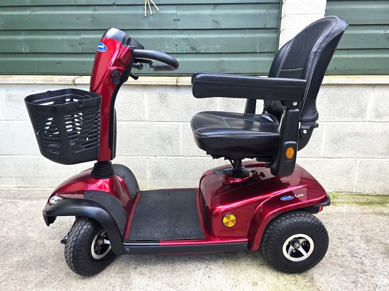 Mobility Scooter 4mph Invacare Leo