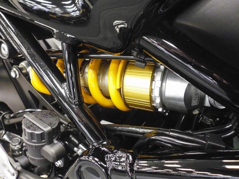 2022 KAWASAKI Z900 RS SE WITH ONLY 1159 MILES FROM NEW