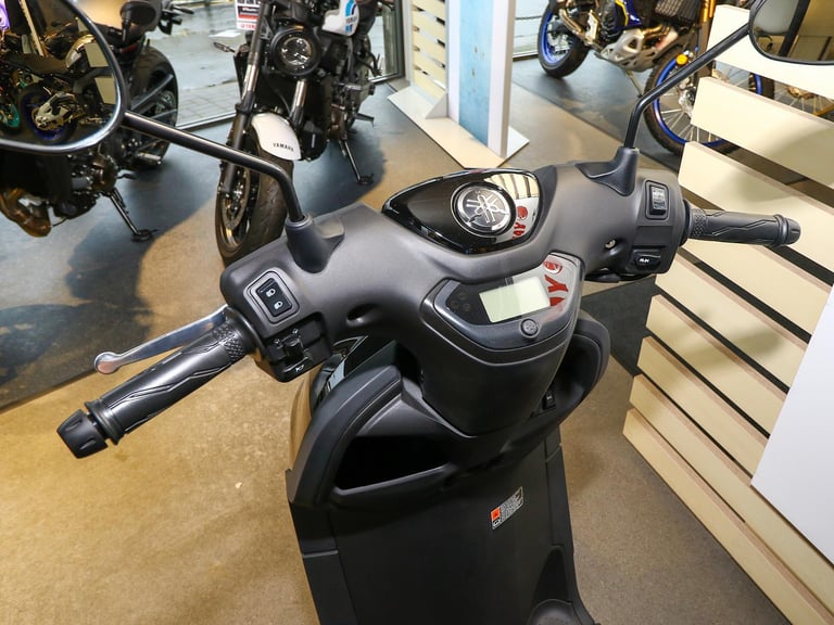 IN STOCK NOW! - NEW Yamaha NEO's Electric Scooter. (Black) £3,100 On The Road
