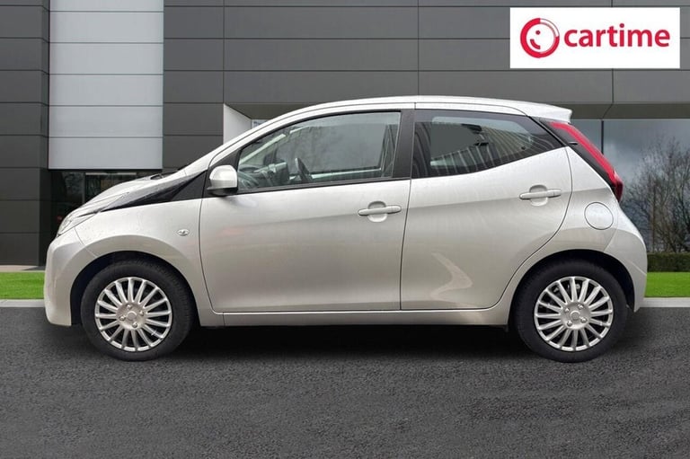 2021 71 TOYOTA AYGO 1.0 VVT-I X-PLAY HATCHBACK 5DR PETROL MANUAL EURO 6 (S/S) (7