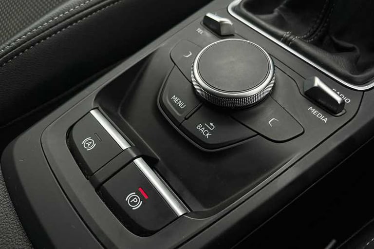 2020 Audi Q2 30 TFSI 116 BLACK EDITION 5DR Estate Petrol Manual