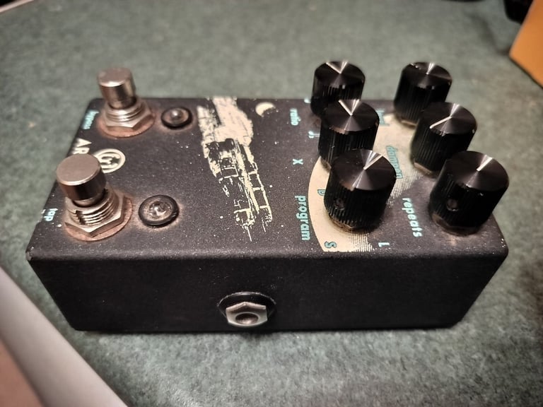 image for Walrus Audio ARP-87 guitar pedal