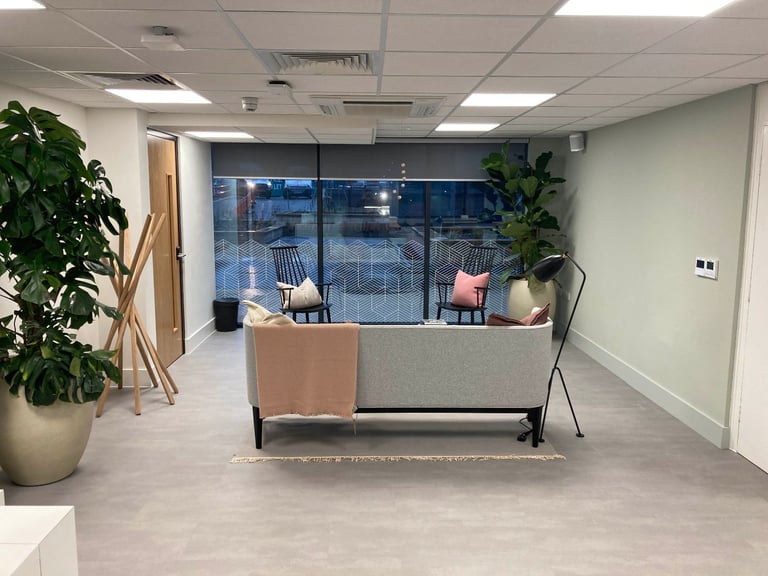 Sheffield - S1 2DD, 5 Desk serviced office to rent at Spaces Pennine 5