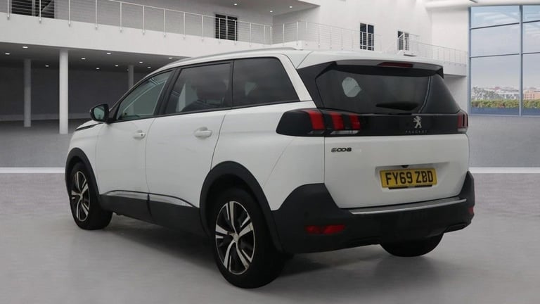 2019 Peugeot 5008 1.5 BlueHDi Allure 5dr HATCHBACK DIESEL Manual