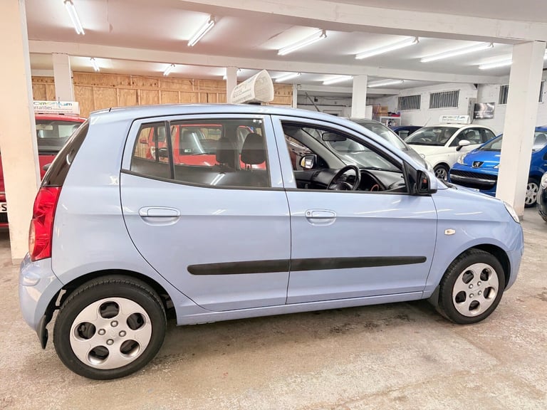 2011 Kia Picanto 1.1 2 5dr Auto HATCHBACK Petrol Automatic