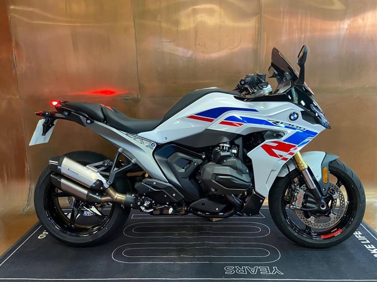 image for 2025 BMW R 1300 RS 1300 SE Claw-shifted Cardan Euro 5