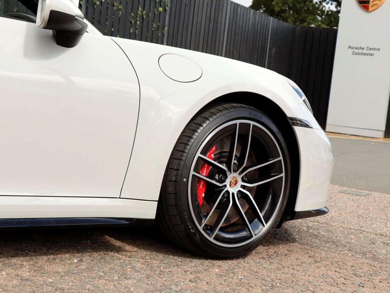 2025 Porsche 911 S 2dr PDK CONVERTIBLE PETROL Automatic