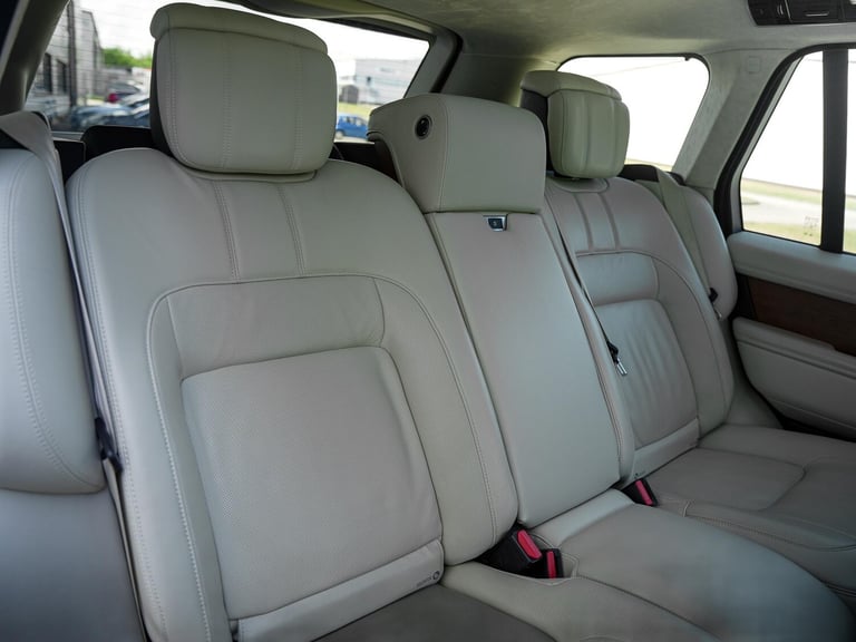  Land Rover Range Rover 5.0 P525 V8 Autobiography Auto 4WD Euro 6 (s/s) 5dr Petrol Automatic