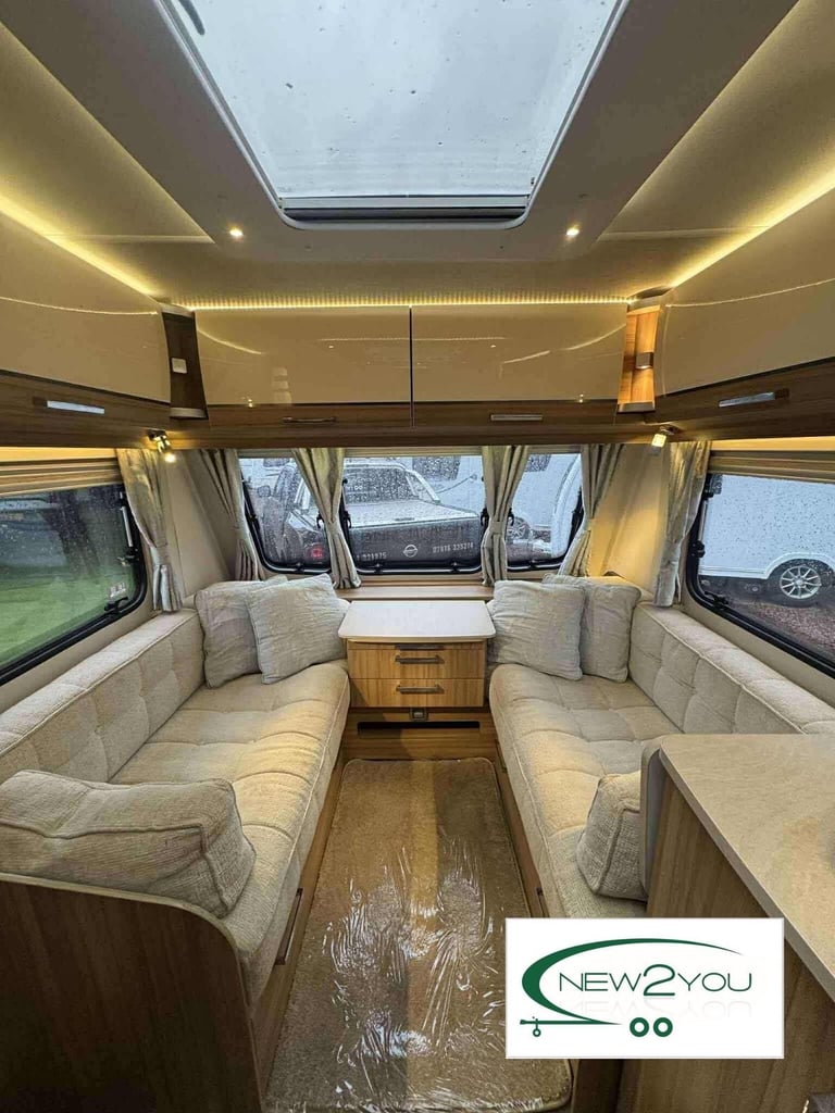 2016 Lunar Delta RI 4 Berth TRASNVERSE BED Caravan - STOCK NO E193