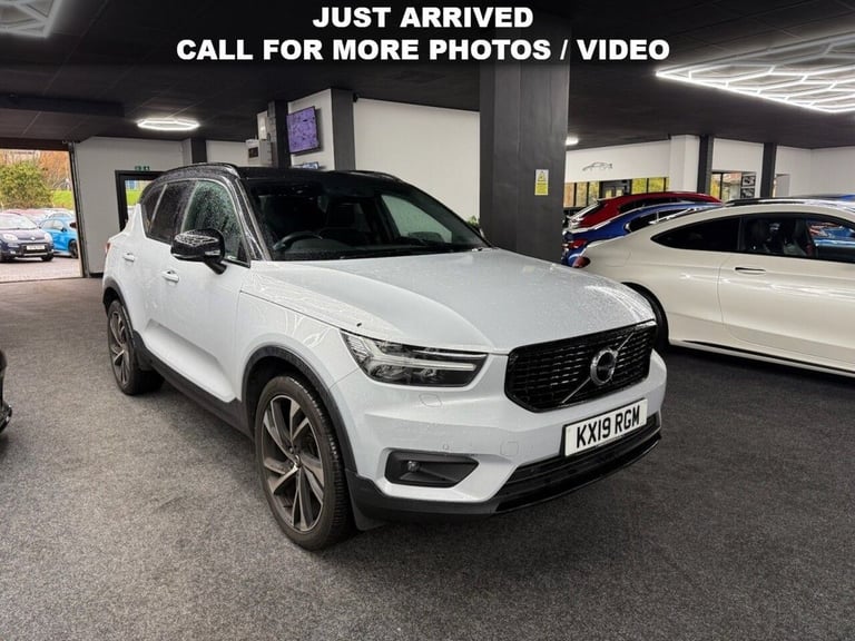 2019 Volvo XC40 2.0 D3 R DESIGN Pro 5dr Geartronic ESTATE DIESEL Automatic