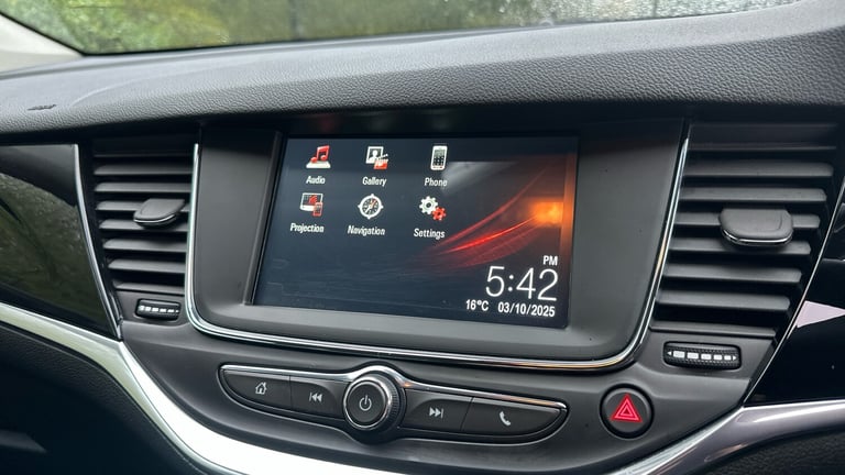 2021 Vauxhall Astra 1.2 Turbo 145 Griffin Edition 5dr Petrol Hatchback Hatchback Petrol Manual