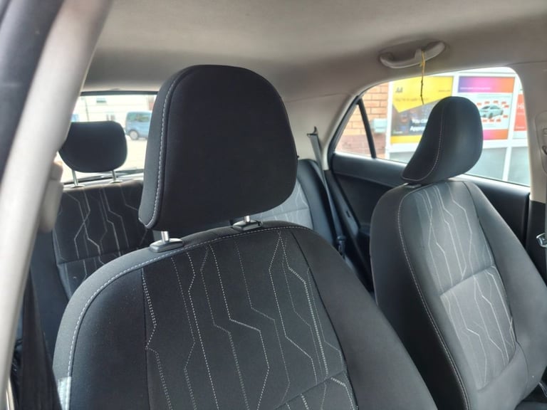 2011 Kia Picanto 1.25 2 Hatchback 5dr Petrol Auto Euro 5 (84 bhp) Hatchback Petrol Automatic