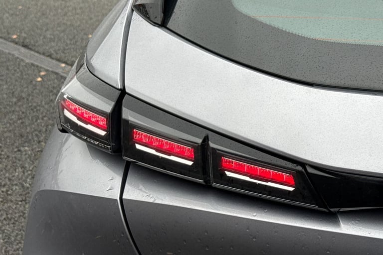 2023 Peugeot 308 1.2 PureTech Active Premium EAT Euro 6 (s/s) 5dr Hatchback Automatic