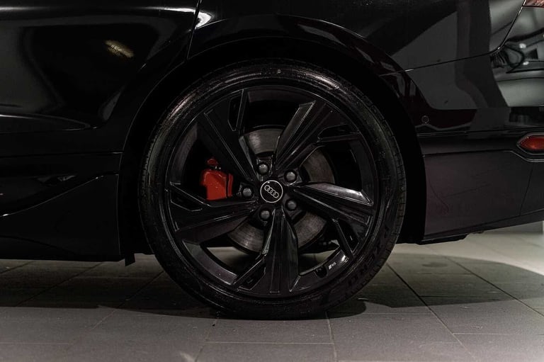 2025 Audi A6 e-tron Avant 370kW S6 100kWh Launch Edition 5dr Auto Estate Electric Automatic