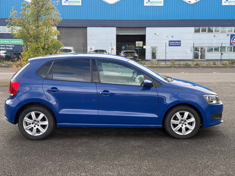 2011 Volkswagen Polo 1.4 SE 5dr HATCHBACK Petrol Manual